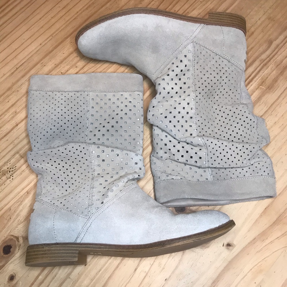 TOMS slouched boots